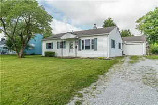 47 Kiser Dr, Tipp City, OH 45371 - Photo 2
