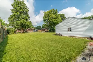 47 Kiser Dr, Tipp City, OH 45371 - Photo 18