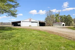 3911 Campbell Rd, Perry Township, OH 45118 - Photo 32