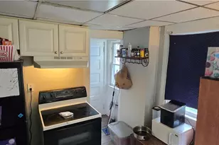 910 Pine St, Springfield, OH 45505 - Photo 10