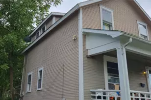 910 Pine St, Springfield, OH 45505 - Photo 2