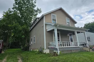 910 Pine St, Springfield, OH 45505 - Photo 1
