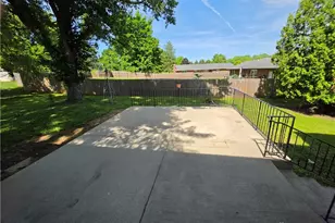 2570 Mardella Dr, Beavercreek, OH 45434 - Photo 40