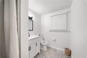2196 Merrimont Dr, Troy, OH 45373 - Photo 22