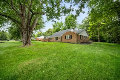 2196 Merrimont Drive, Troy, OH 45373 - Photo 2