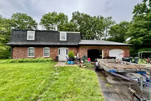 5513 Florrel Crest Ln, Dayton, OH 45415 - Photo 4