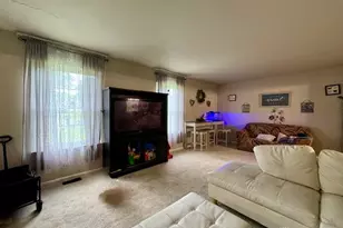 5513 Florrel Crest Ln, Dayton, OH 45415 - Photo 12