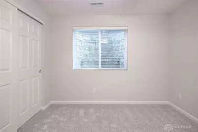 5811 Oak Creek Trail, Huber Heights, OH 45424 - Photo 34