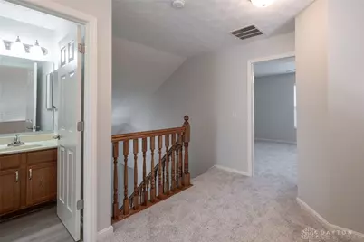 5811 Oak Creek Trail, Huber Heights, OH 45424 - Photo 6