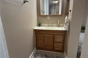 215 Aberdeen Dr, Middletown, OH 45042 - Photo 16