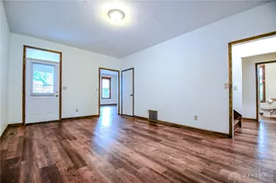153 High St, Dayton, OH 45403 - Photo 6