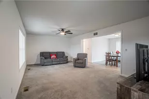 5165 Diamond Mill Rd, Clay Twp, OH 45309 - Photo 6