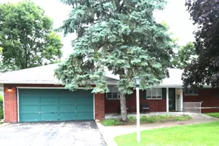 4263 Maxlin Rd, Kettering, OH 45429 - Photo 2