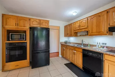 4406 Wilmington Pike, Kettering, OH 45440 - Photo 12
