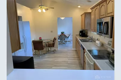 807 Plover Lane, Englewood, OH 45315 - Photo 10