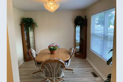 807 Plover Lane, Englewood, OH 45315 - Photo 6