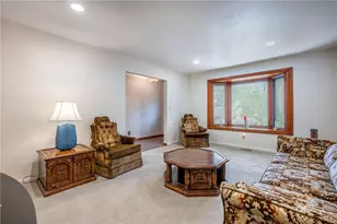 6309 7 Pines Dr, West Carrollton, OH 45449 - Photo 20