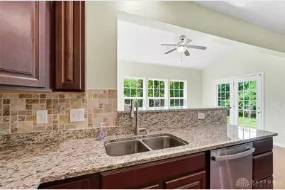 2500 Saint Anne Way, Dayton, OH 45458 - Photo 18
