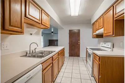 970 W Alkaline Springs Road, Vandalia, OH 45377 - Photo 8