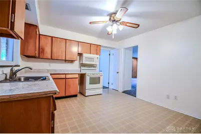 1012 E Stroop Road, Kettering, OH 45429 - Photo 14