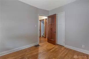 1052 Colwick Dr, Dayton, OH 45420 - Photo 14
