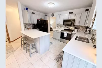 2104 Wilshire Drive, Piqua, OH 45356 - Photo 4