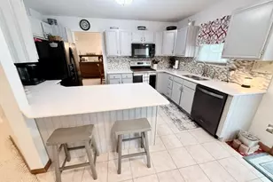 2104 Wilshire Dr, Piqua, OH 45356 - Photo 2
