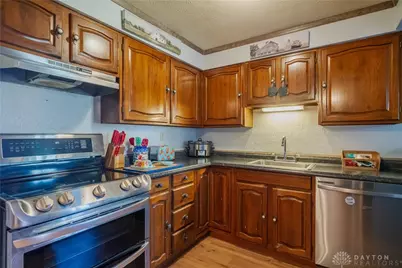 5031 Renard Drive, Dayton, OH 45424 - Photo 10