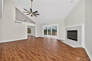811 Wind Bluff Point, Springboro, OH 45066 - Photo 10