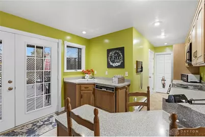 129 Outerview Drive, Xenia Twp, OH 45385 - Photo 6