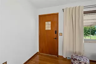 210 Broadway Rd, Enon Vlg, OH 45323 - Photo 8