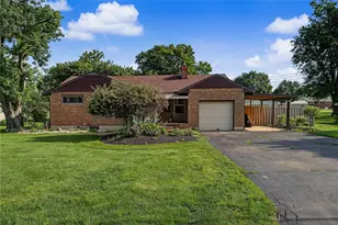 210 Broadway Rd, Enon Vlg, OH 45323 - Photo 34