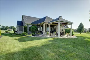 6414 Willow Lake Dr, Greenville, OH 45331 - Photo 14