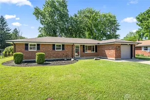 225 Lawson Ave, New Lebanon, OH 45345 - Photo 2