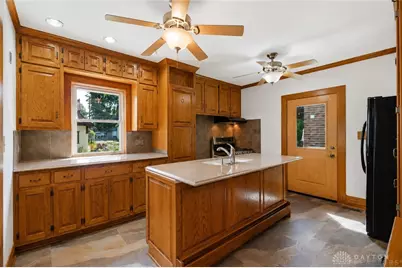 220 Central Avenue, Dayton, OH 45406 - Photo 22