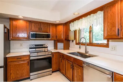4117 Ridgecliff Drive, Beavercreek, OH 45440 - Photo 8