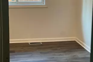 1833 Dewitt Dr, Dayton, OH 45406 - Photo 10