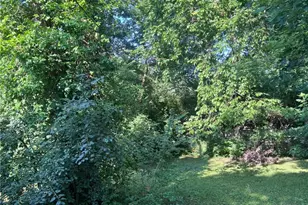 1833 Dewitt Dr, Dayton, OH 45406 - Photo 4