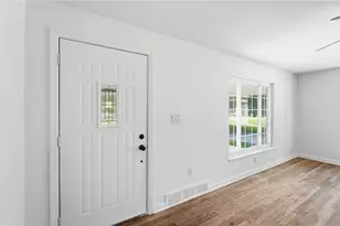 239 S Pleasant St, Enon Vlg, OH 45323 - Photo 6