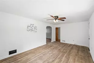 239 S Pleasant St, Enon Vlg, OH 45323 - Photo 8