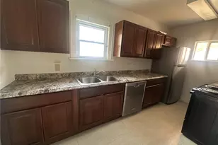 1749 Rosemont Blvd, Dayton, OH 45420 - Photo 8