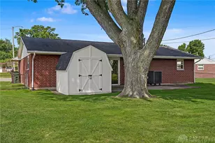 1361 Sioux Dr, Xenia, OH 45385 - Photo 30