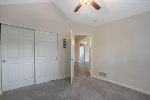 221 Villa Pointe Dr, Springboro, OH 45066 - Photo 20
