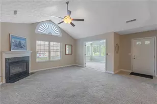 221 Villa Pointe Dr, Springboro, OH 45066 - Photo 4