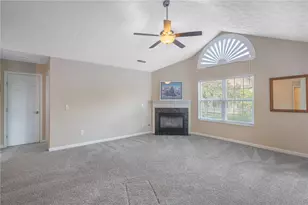 221 Villa Pointe Dr, Springboro, OH 45066 - Photo 2