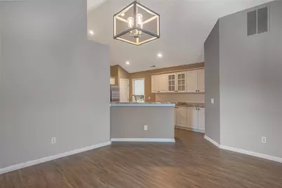 221 Villa Pointe Drive, Springboro, OH 45066 - Photo 6