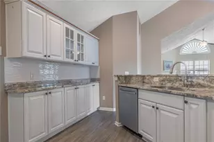 221 Villa Pointe Dr, Springboro, OH 45066 - Photo 10