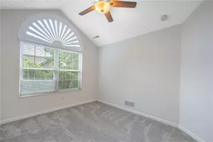221 Villa Pointe Dr, Springboro, OH 45066 - Photo 16