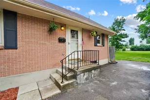 364 Park End Dr, Dayton, OH 45415 - Photo 4
