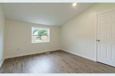 721 Xenia Avenue, Dayton, OH 45410 - Photo 12